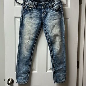 Low rise jeans
